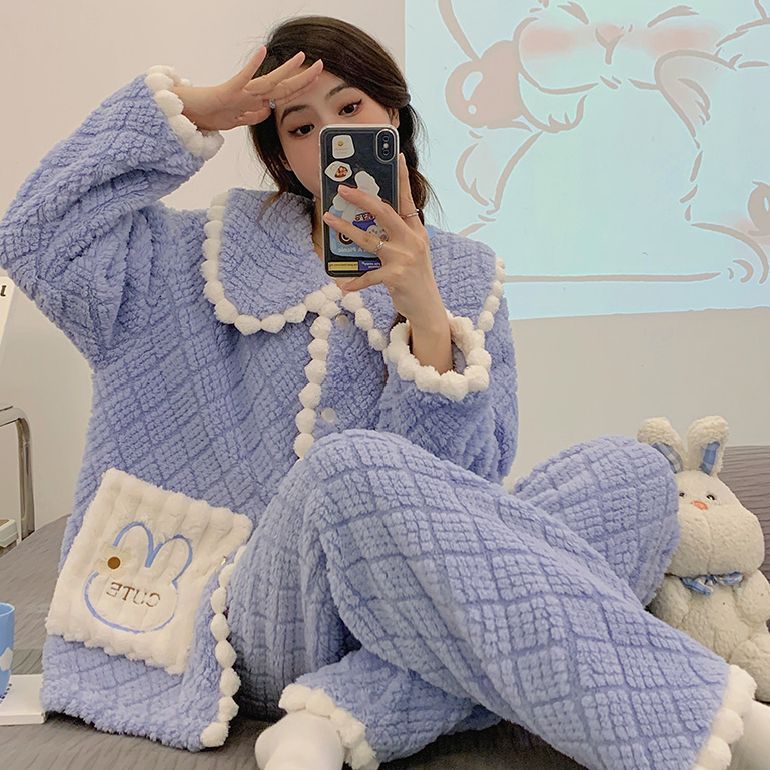 Pajamas Style Women'S Cardigan Thickened Fleece Coral Fleece Winter Women'S Casual Warm Home Wear - Image 1